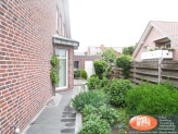 44 - Seitenansicht - Blickrichtung Garage